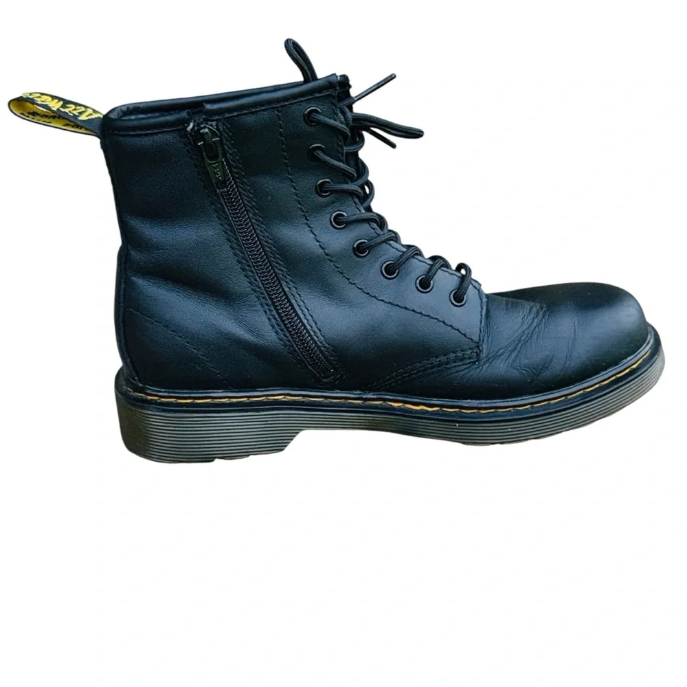 Dr. Martens 1460 J Women's Patent Leather Boots, Size 5 - Black